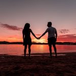 Contactos Online Modernos Ventajas y Desafíos de Conectar con Otras Personas en la Era Digital image_970.jpg